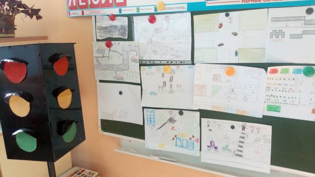 Выставка семейного творчества